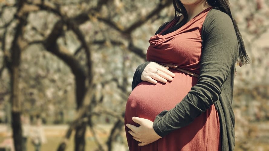 Menstruar na gravidez é possível? - Mãe-Me-Quer